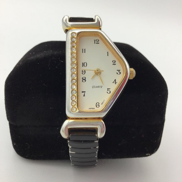Funky Vintage Quartz Rhinestone Watch - Picture 14 of 15